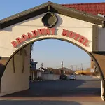 Broadway Motel